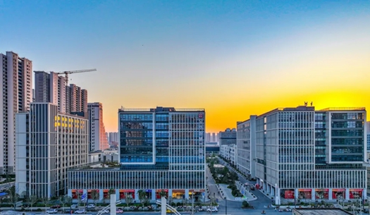 奮進(jìn)“紅五月”！城發(fā)產(chǎn)業(yè)園項(xiàng)目建設(shè)力拼當(dāng)“夏”
